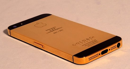 Pure-Gold-iPhone-5-Worlds-Most-Expensive-iPhone-5-4.jpg