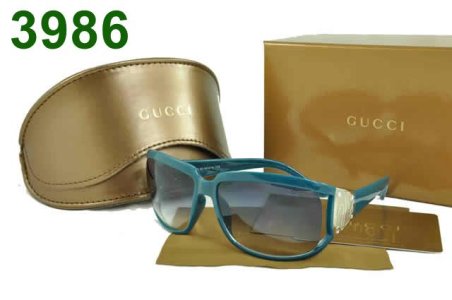 Sunglasses-Gucci-3986_0606021.jpg