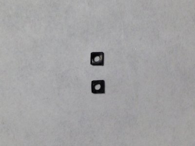 iphone 7 rubber washers 2mm square.JPG