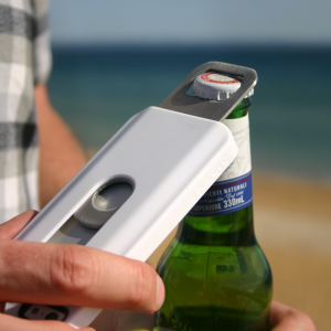 beer-bottle-opener-case-for-iphone-white-3.png
